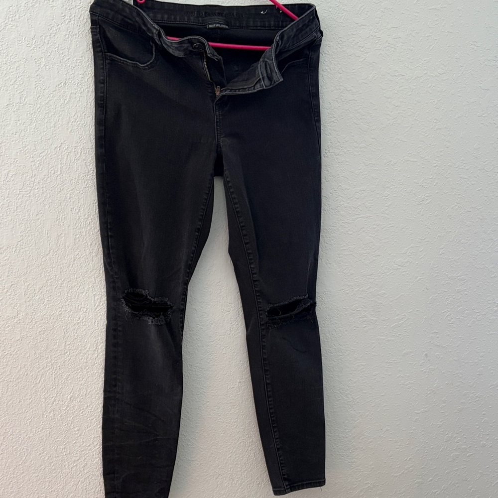 American Eagle Outfitters Black Ripped Skinny Jeans